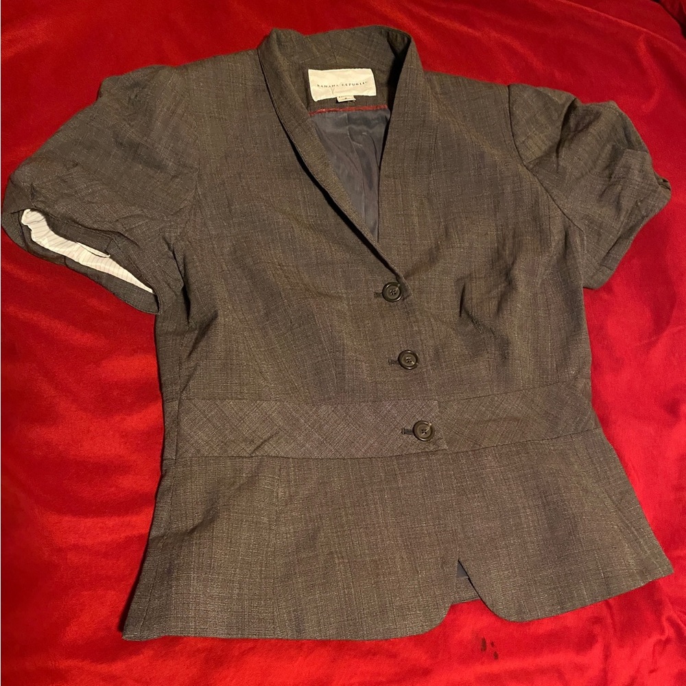 Banana Republic Short Sleeve Blazer Size 8